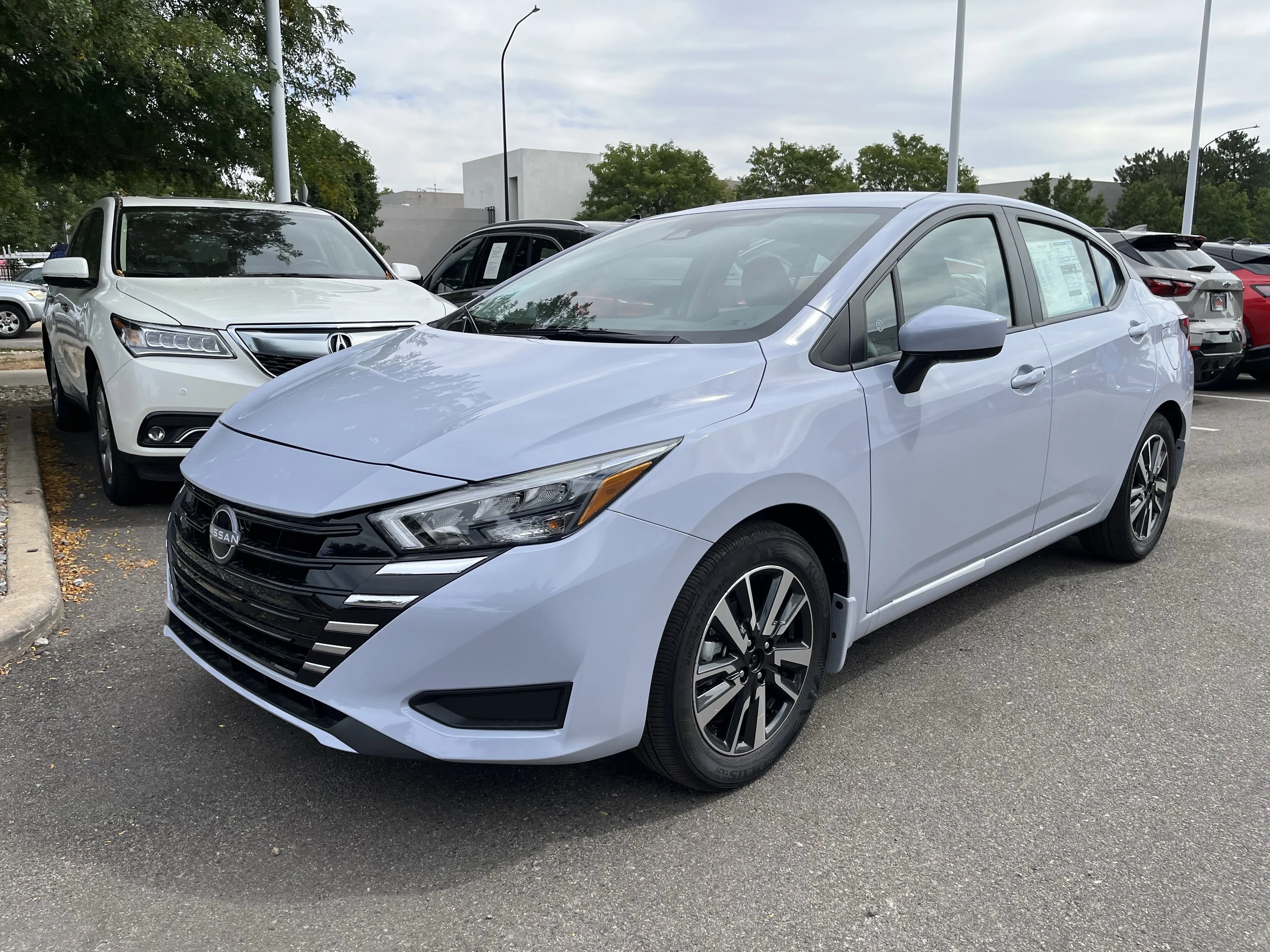2025 Nissan Versa SV photo 3