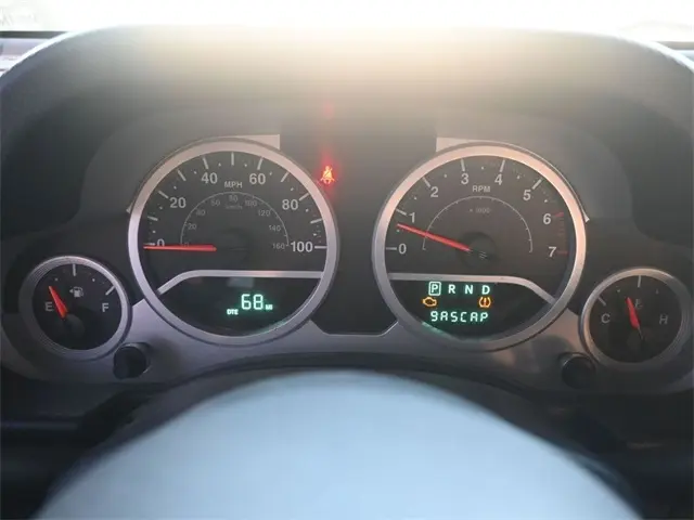 2010 Jeep Wrangler Unlimited X photo 11
