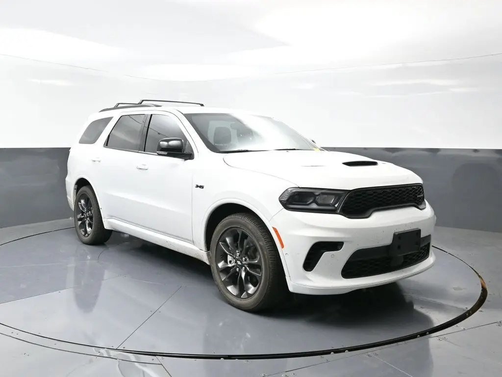 2025 Dodge Durango R/T Plus photo 3