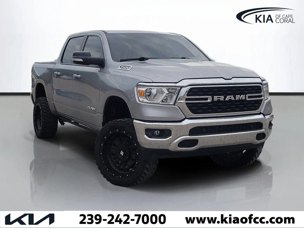 2022 RAM 1500 Big Horn/Lone Star Crew Cab 5'7's photo