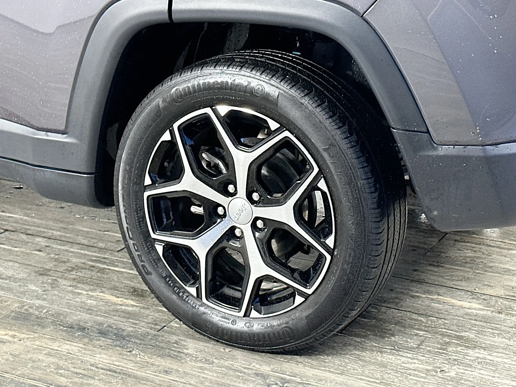 2024 Jeep Compass Limited photo 9