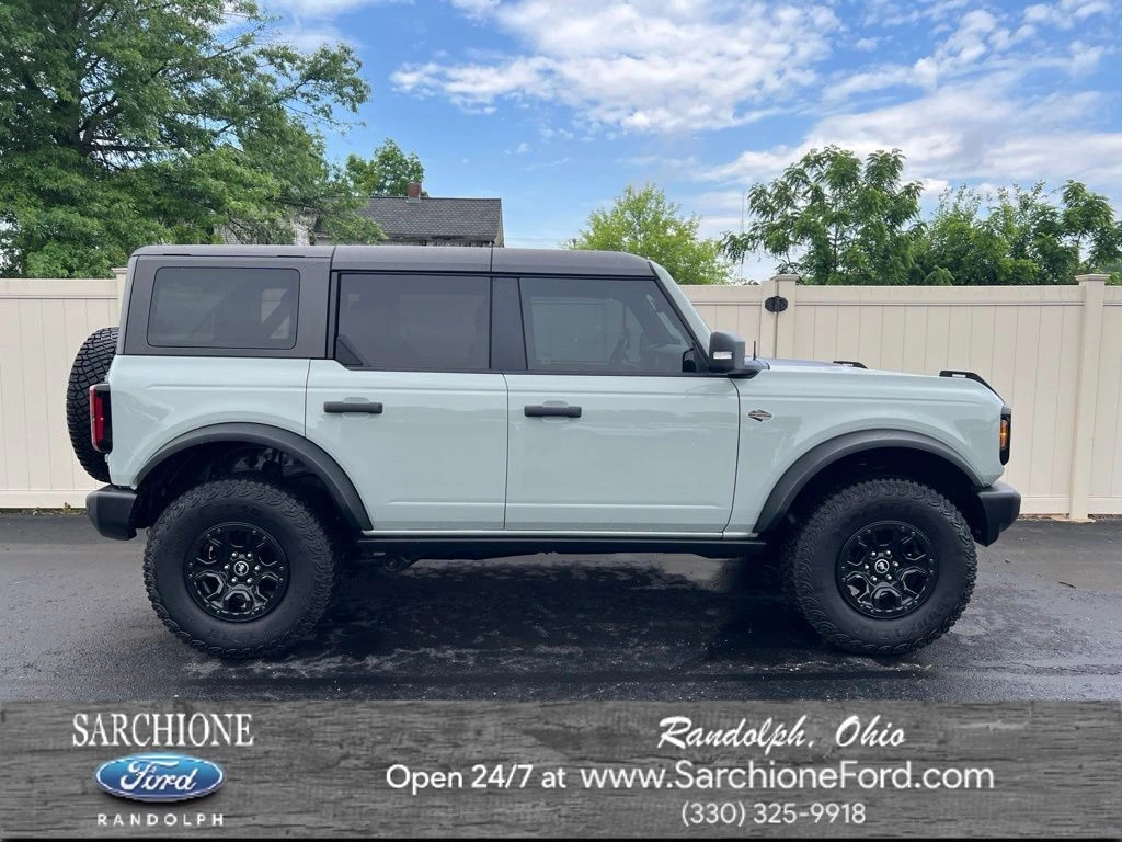 2022 Ford Bronco Wildtrak 4x4's photo