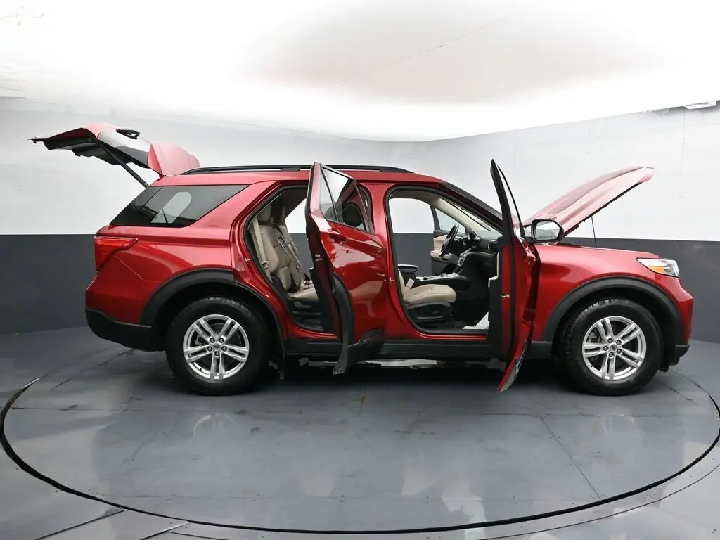 2020 Ford Explorer XLT photo 54