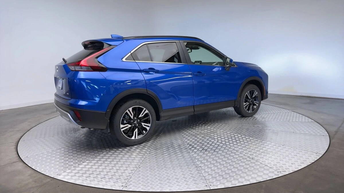 2026 Mitsubishi Eclipse Cross SE - Photo 8