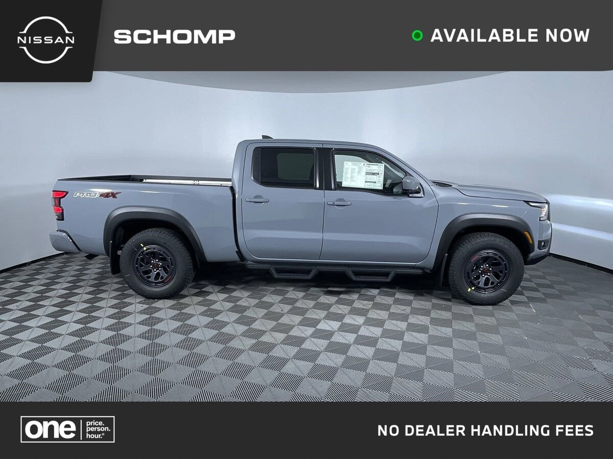 2026 Nissan Frontier PRO-4X's photo