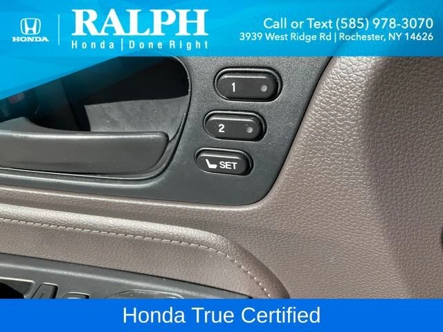 2023 Honda Odyssey EX-L - Photo 14