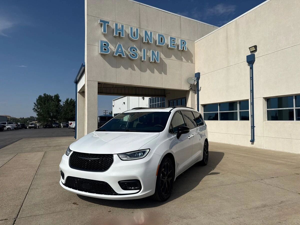 2025 Chrysler Pacifica