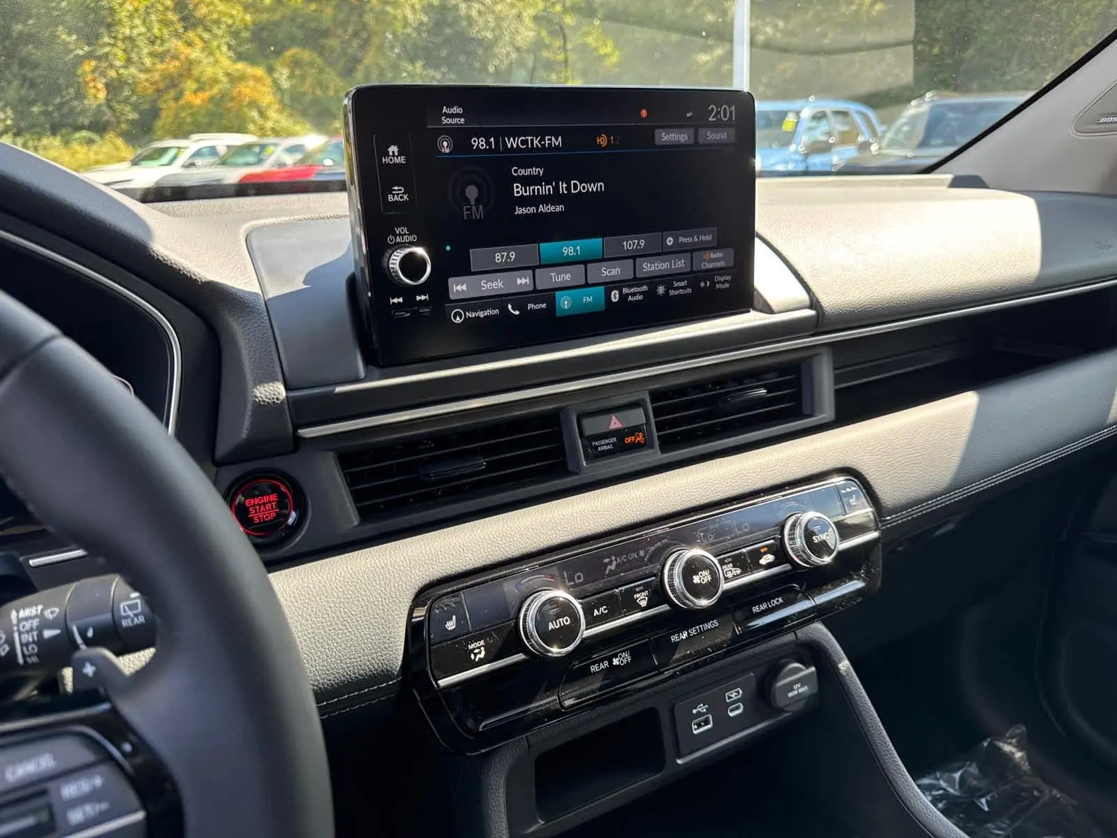 2025 Honda Pilot Touring photo 22
