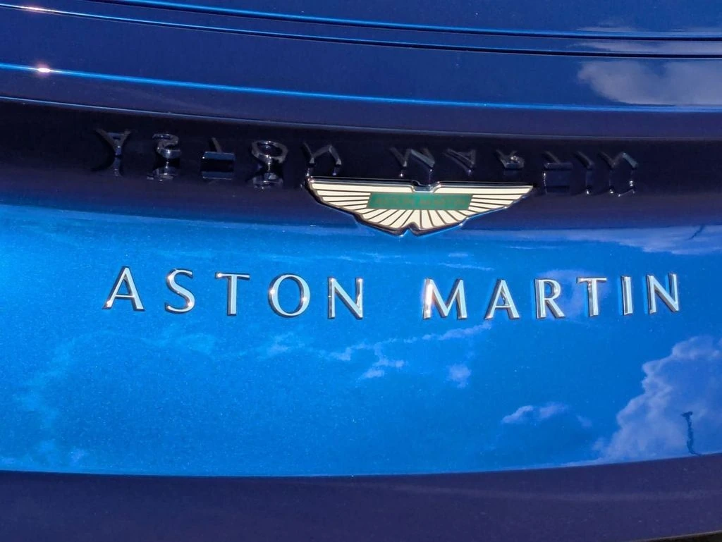 2025 Aston Martin DB12 Base - Photo 8