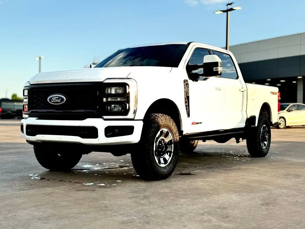 2023 Ford F-250 photo 4