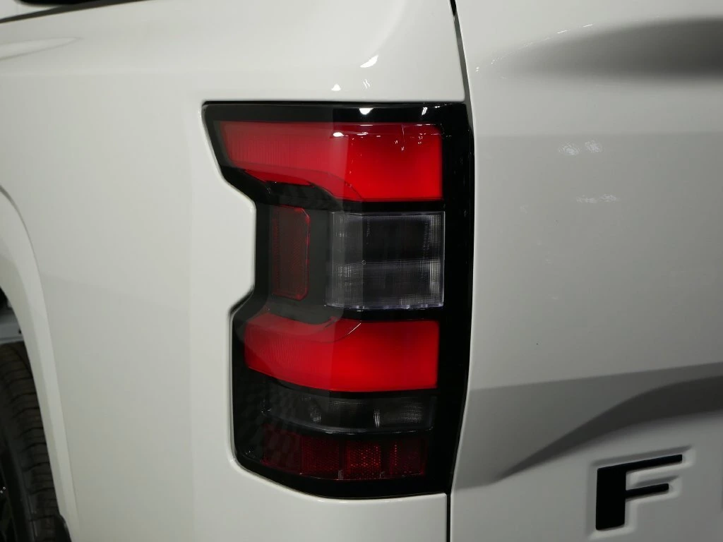 2026 Nissan Frontier SV - Photo 13