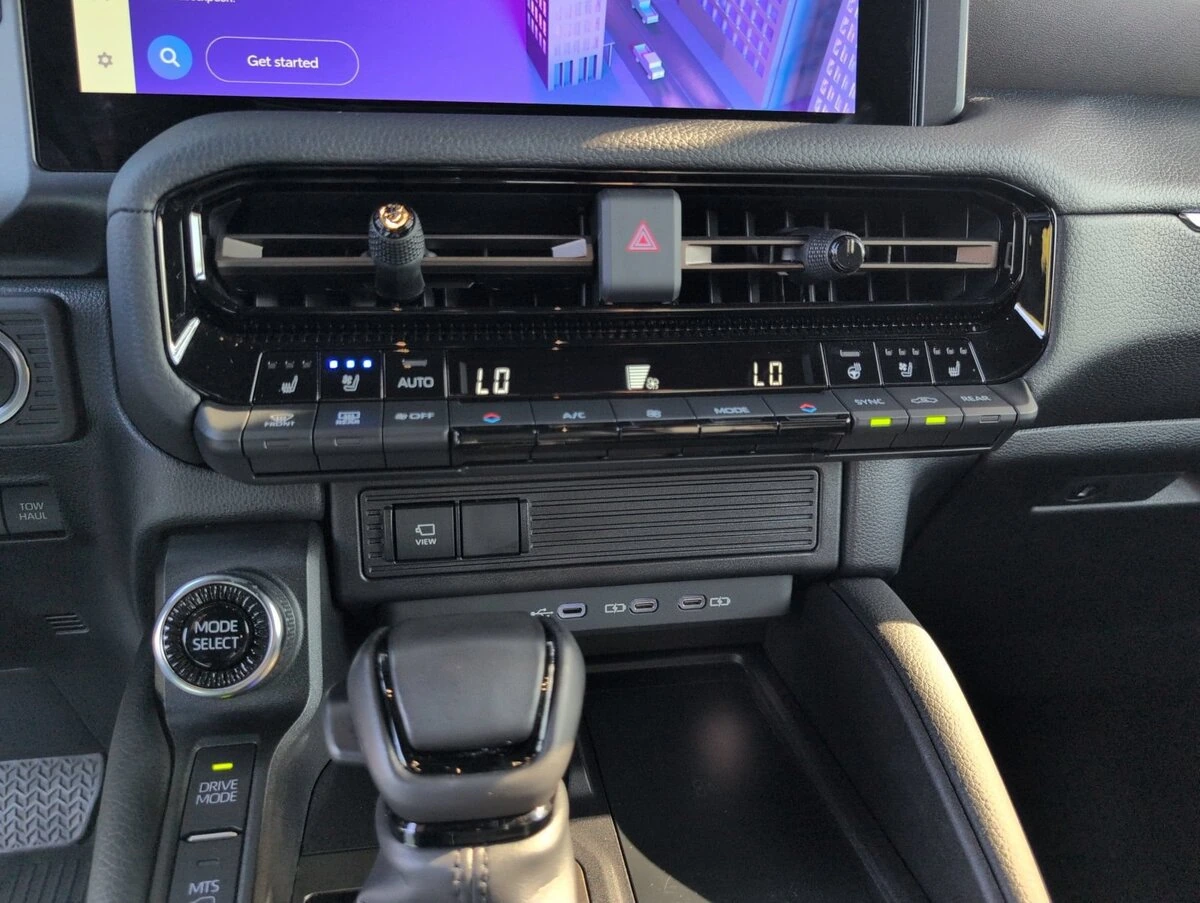 2025 Toyota Land Cruiser Base - Photo 14