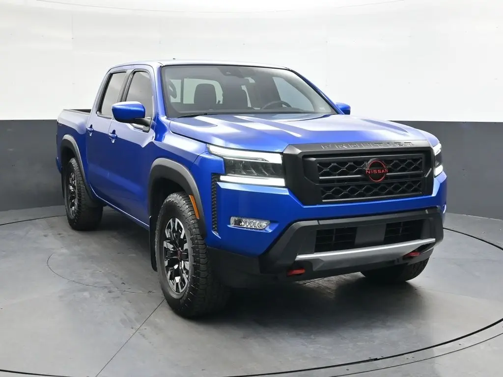 2024 Nissan Frontier PRO-X's photo