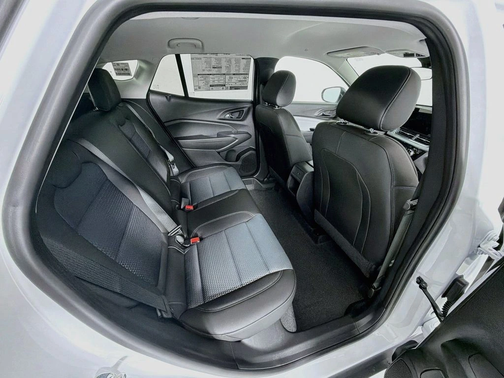 2026 Chevrolet Trax LT - Photo 25