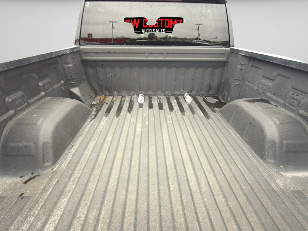 2024 Chevrolet Silverado 1500 Custom - Photo 13