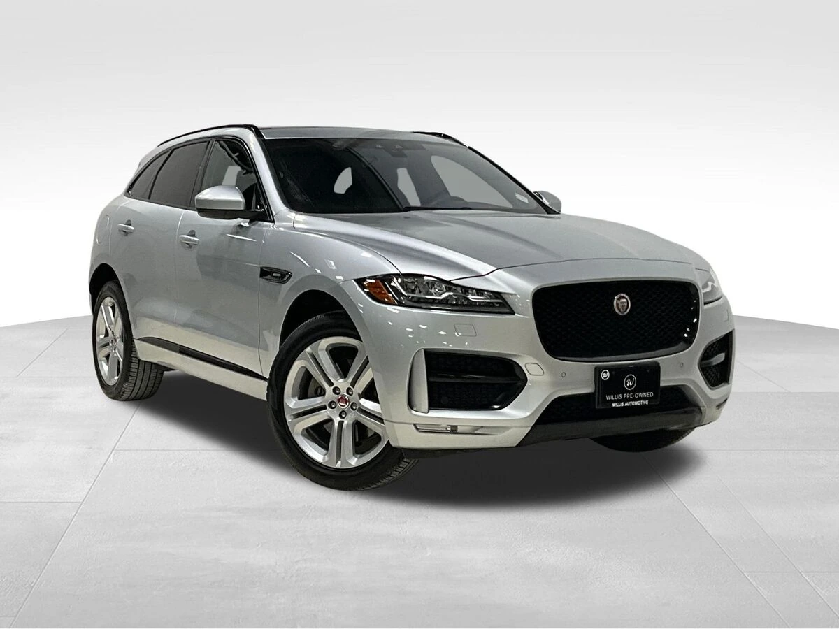 2018 Jaguar F-PACE R-Sport