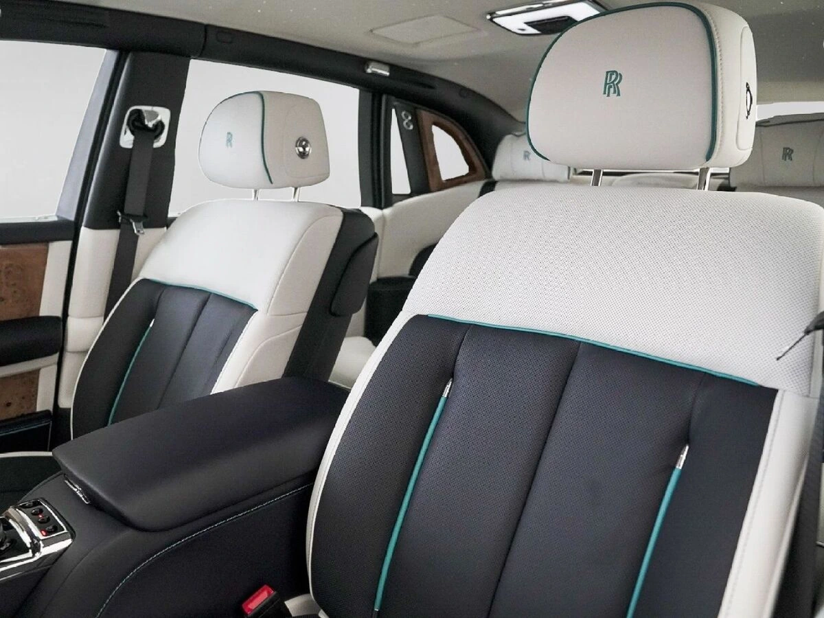 2026 Rolls-Royce Phantom Base - Photo 6