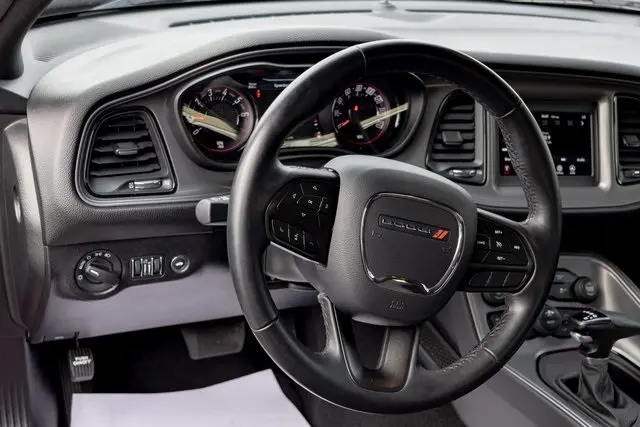2023 Dodge Challenger GT photo 13