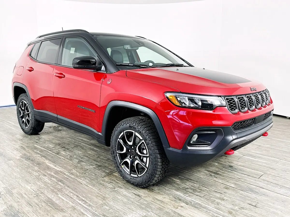 2026 Jeep Compass Trailhawk's photo