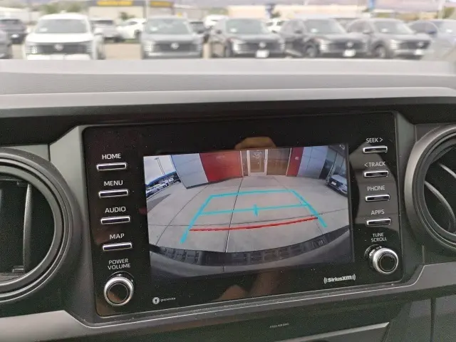 2020 Toyota Tacoma SR5 photo 16