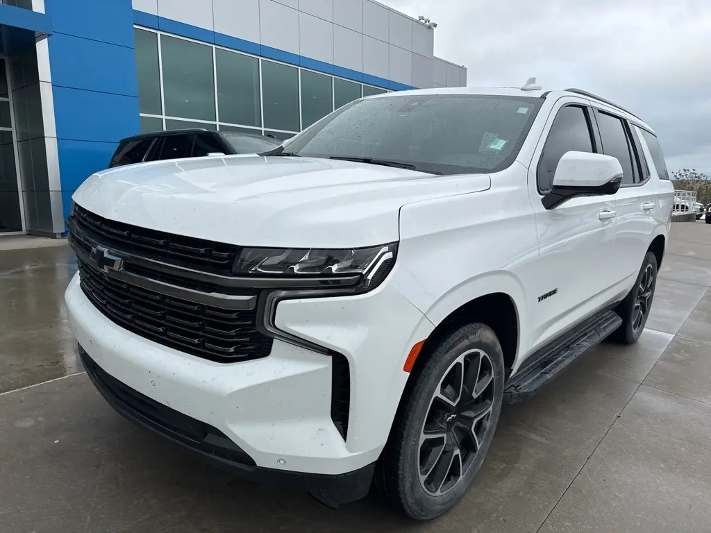 Used 2022 Chevrolet Tahoe RST with VIN 1GNSKRKD3NR176168 for sale in Tulsa, OK