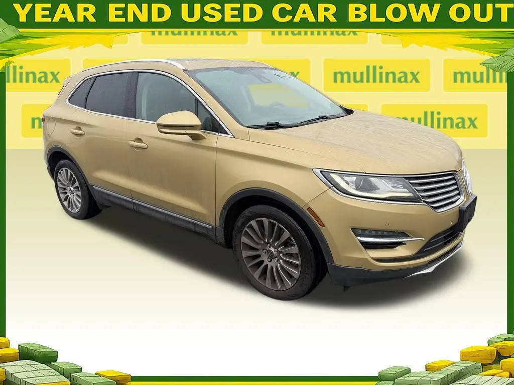 2015 Lincoln MKC Base's photo