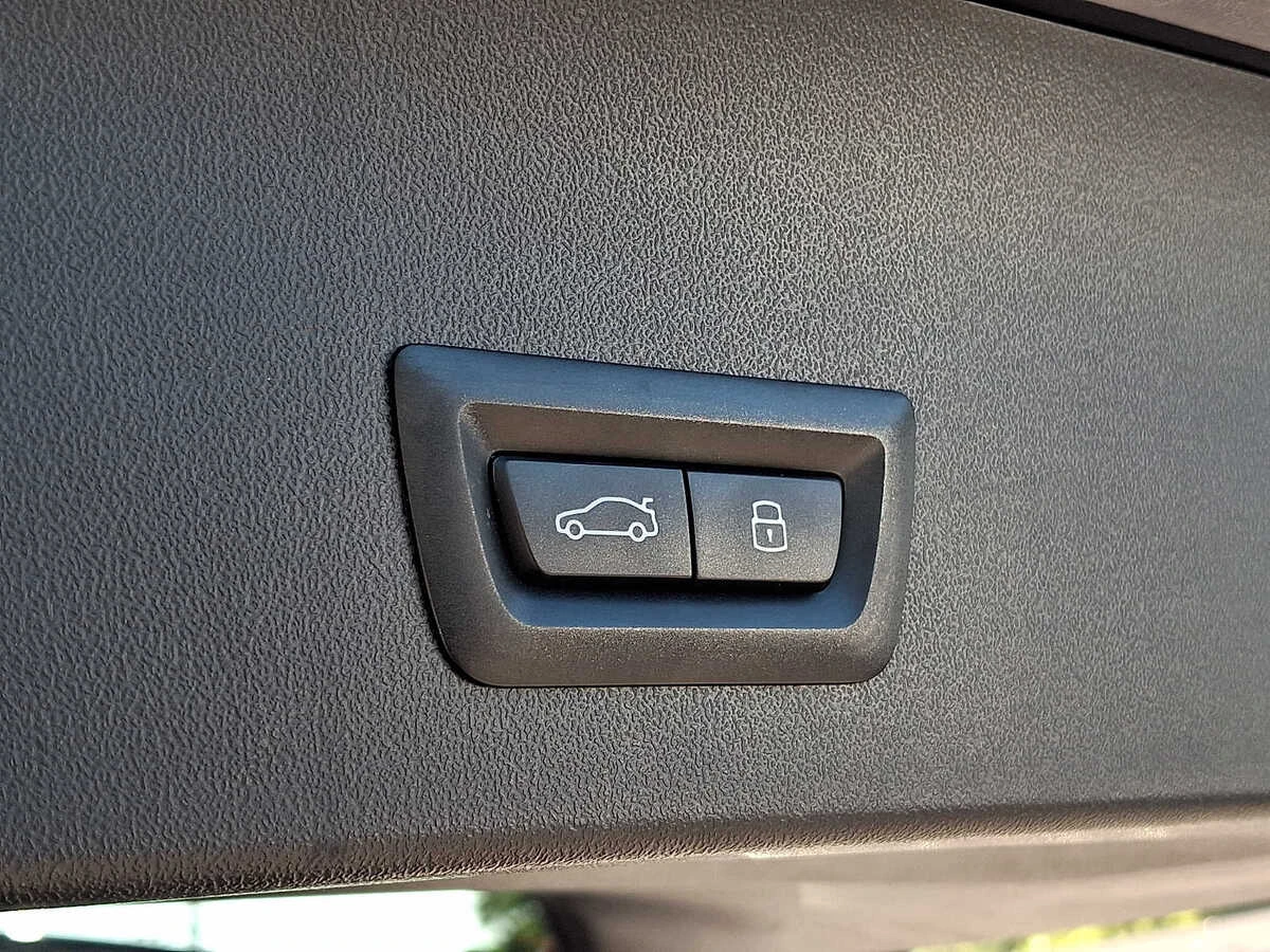 2026 BMW X3 30 - Photo 27