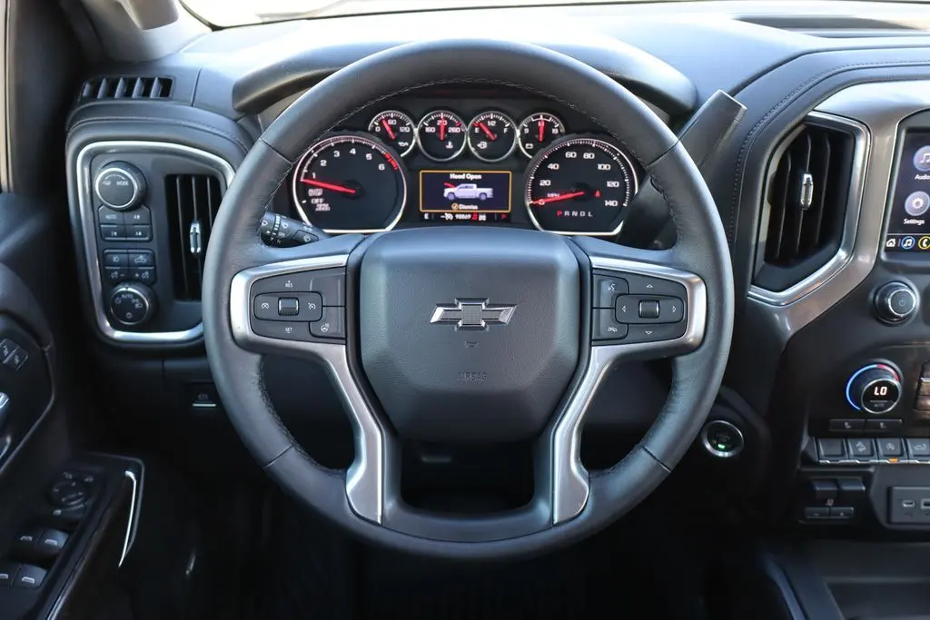 2021 Chevrolet Silverado Trail Boss LT photo 17