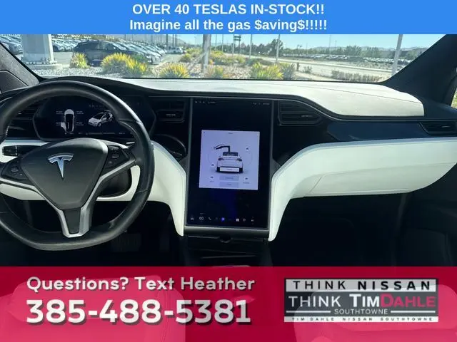 2020 Tesla Model X Long Range photo 11