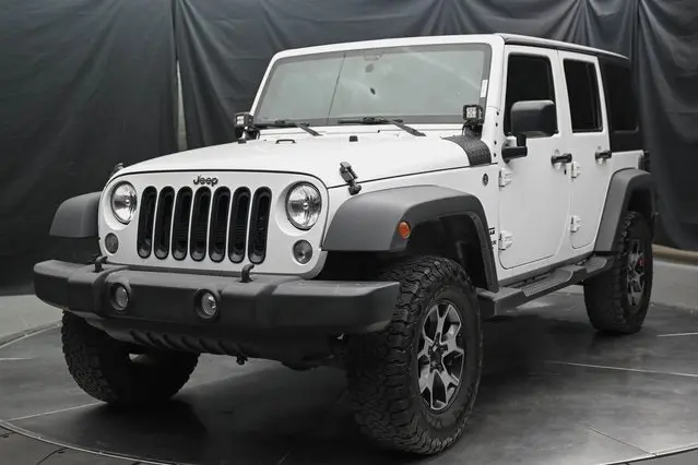 2015 Jeep Wrangler Unlimited Sport photo 6