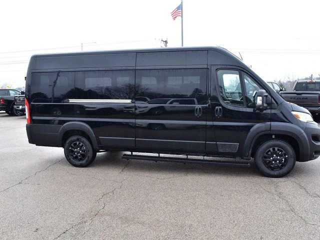 2026 RAM ProMaster Window Van SLT+ - Photo 6