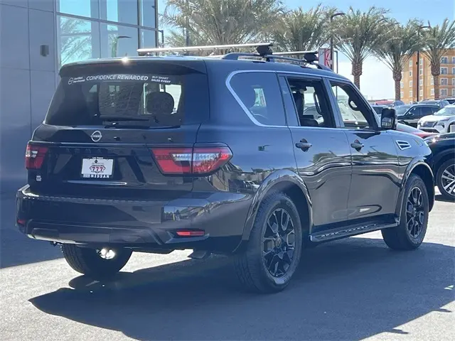 2023 Nissan Armada SL photo 6