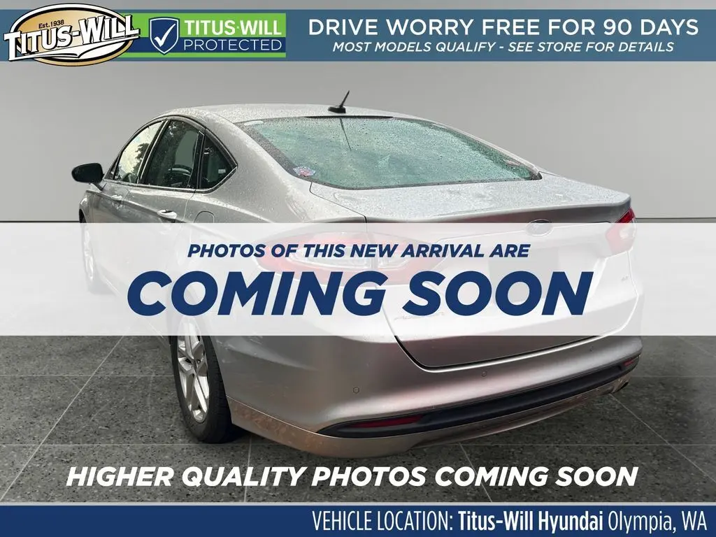2016 Ford Fusion SE photo 3