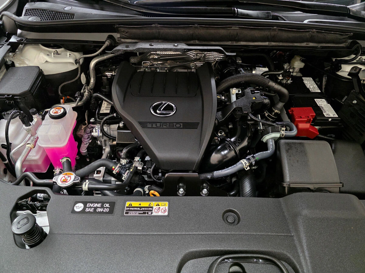 2026 Lexus RX 350 - Photo 24