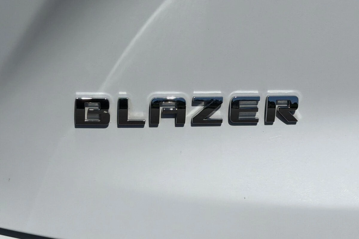 2025 Chevrolet Blazer 2LT - Photo 27