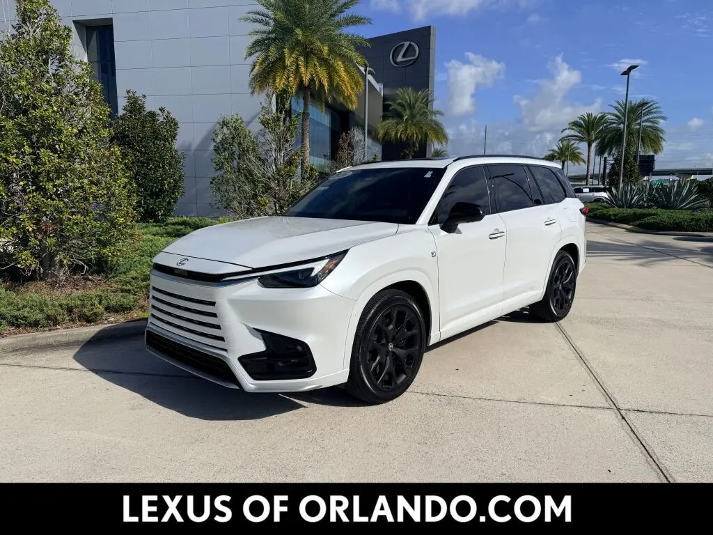 2026 Lexus TX F Sport's photo