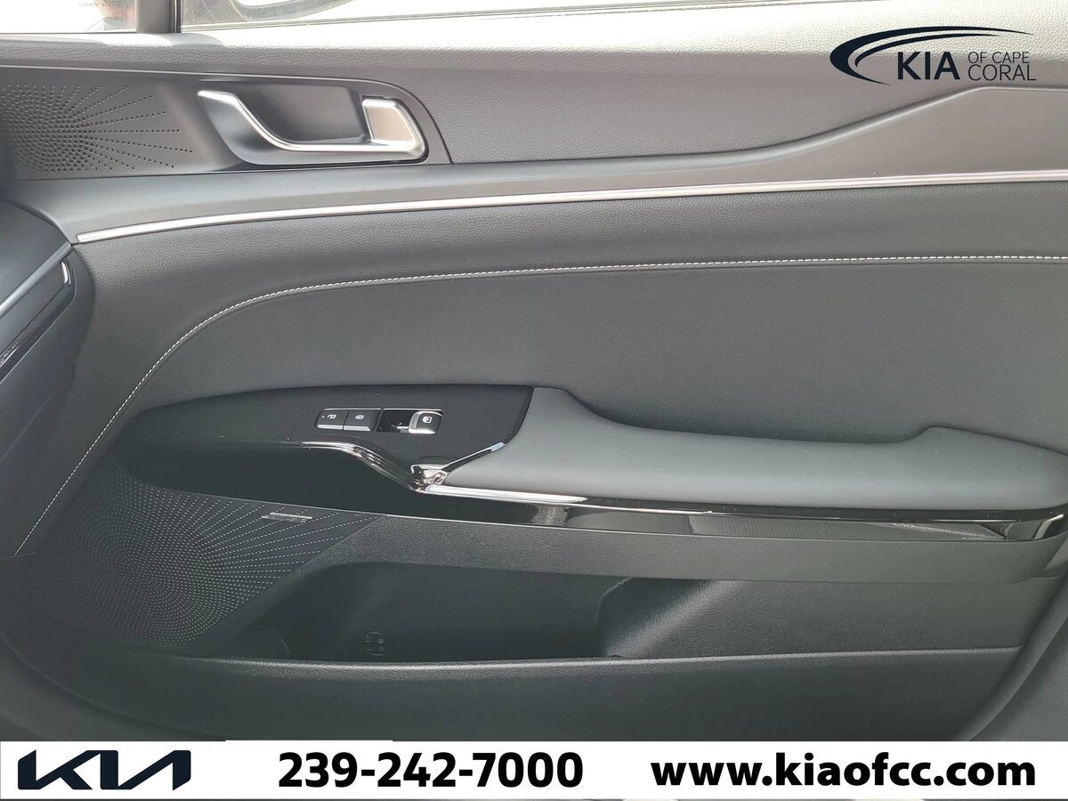 2026 Kia K5 GT-Line - Photo 29