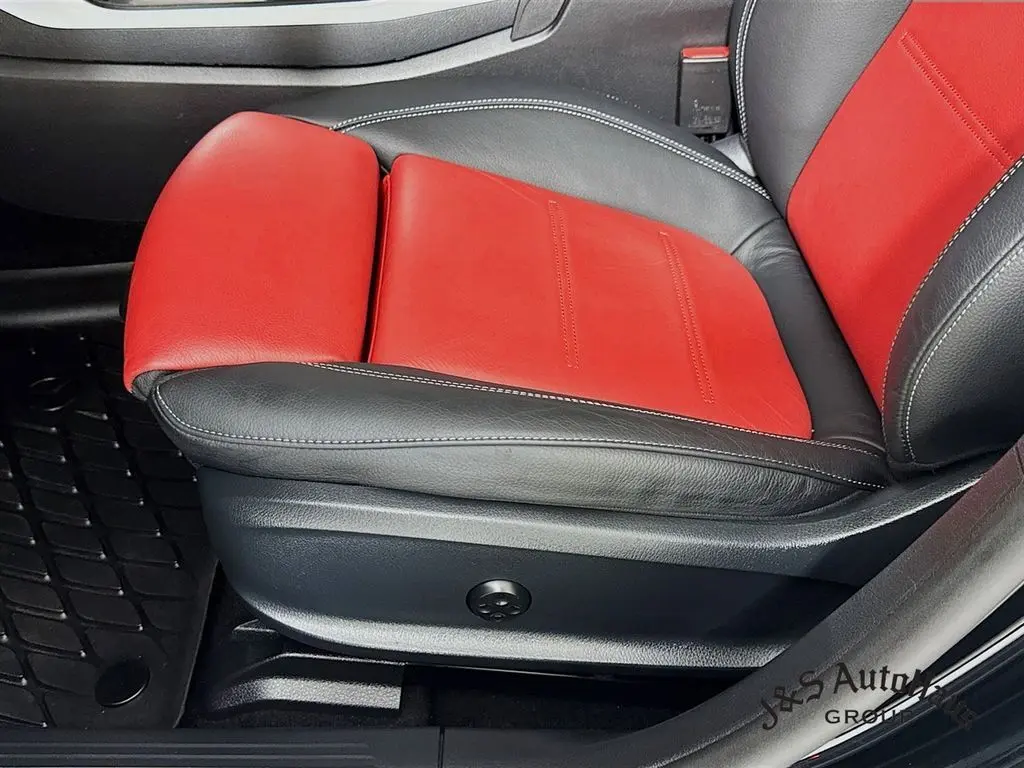 2021 Mercedes Benz A AMG 35 4MATIC photo 22