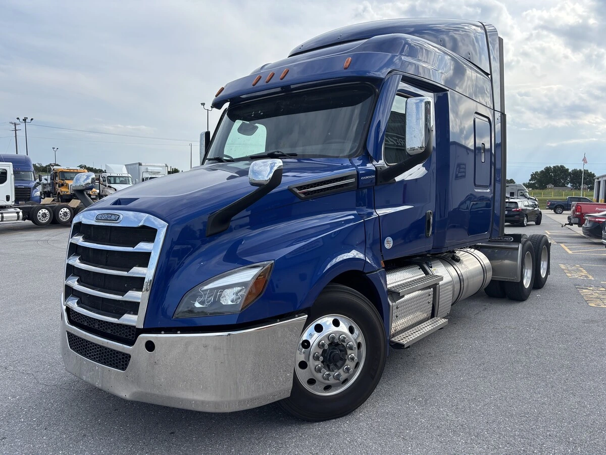 2023 Freightliner Cascadia
