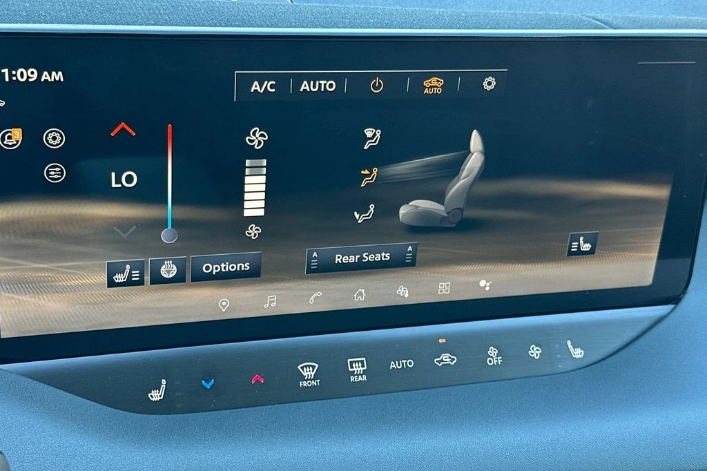 2026 Nissan LEAF Platinum+ - Photo 21
