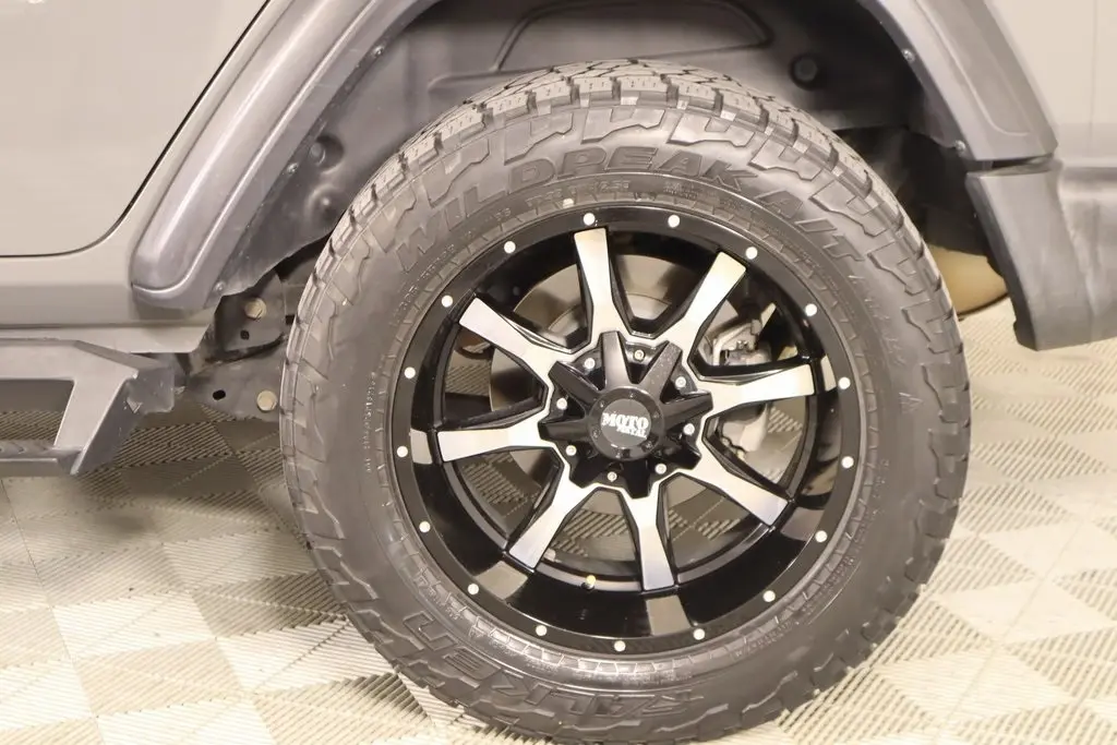 2020 Jeep Wrangler Unlimited Sport Altitude photo 17