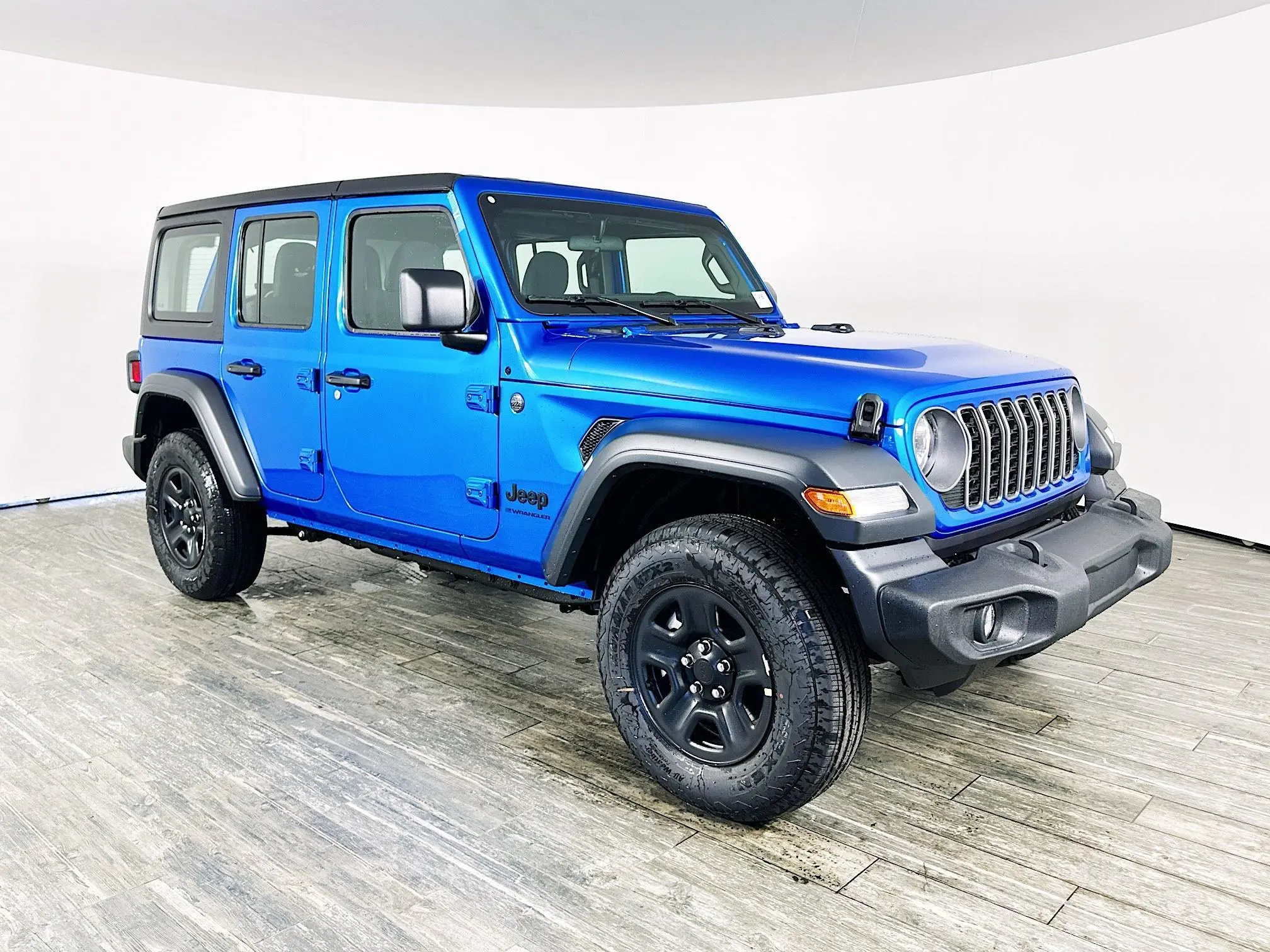 2026 Jeep Wrangler 4-Door Sport's photo