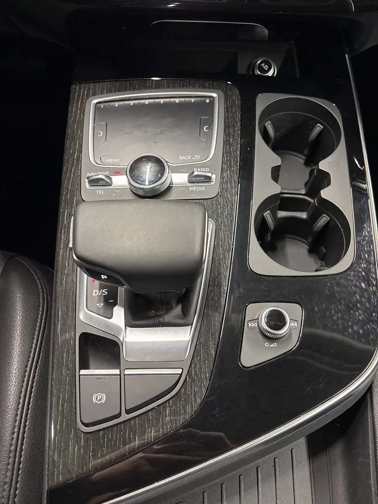 2019 Audi Q7 Prestige photo 8
