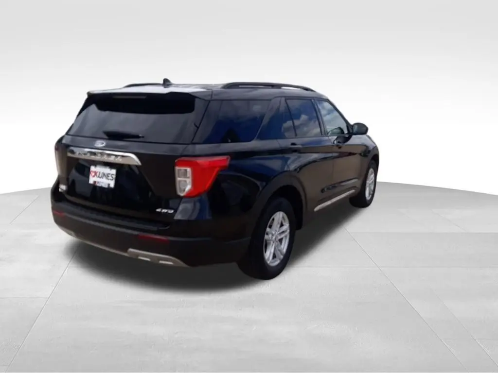 2024 Ford Explorer XLT photo 5