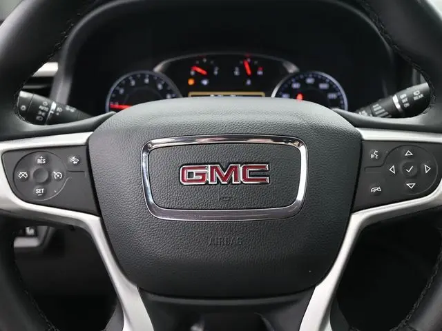 2023 Gmc Acadia SLT photo 26