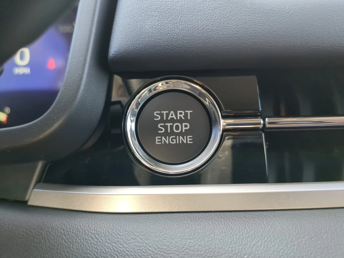 2026 Mitsubishi Outlander SEL - Photo 36