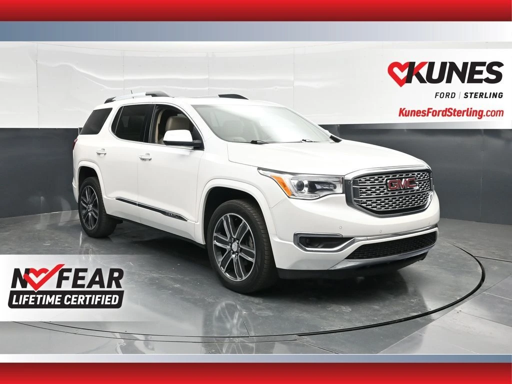 2017 GMC Acadia Denali FWD's photo