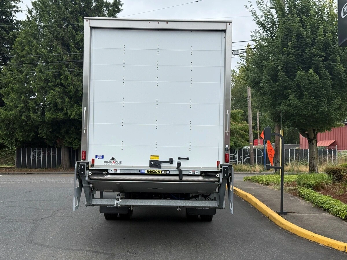 2026 Freightliner M2 106 in Portland, OR — photo 5