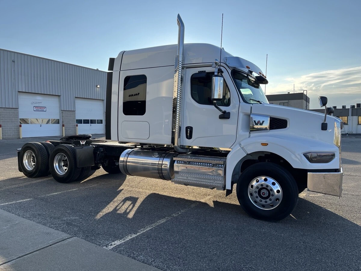 2027 Western Star 49X — photo 5
