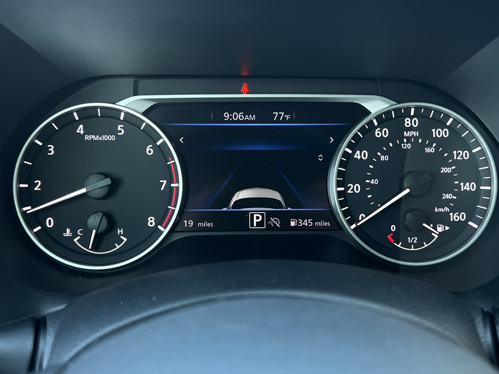 2025 Nissan Sentra SV photo 18